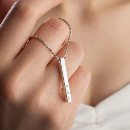 Personalized Bar Necklace – Silver